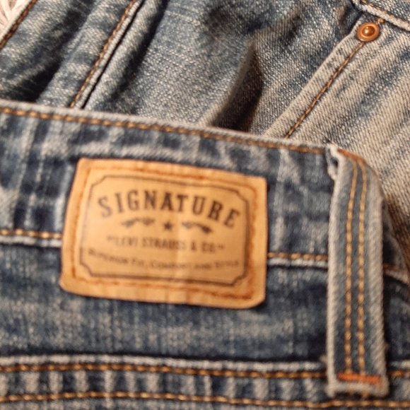 Levi Signature Jeans Size 10 Short - Picture 4 of 13